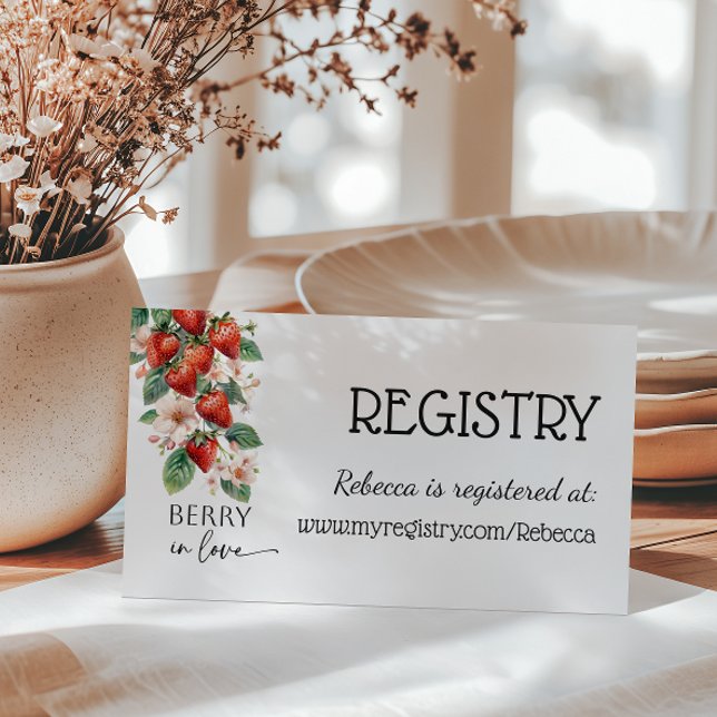 Berry in Love Strawberry Bridal Shower Registry Begleitkarte (Von Creator hochgeladen)