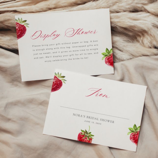 Berry in Love Strawberry Display Shower Tag Begleitkarte (Von Creator hochgeladen)