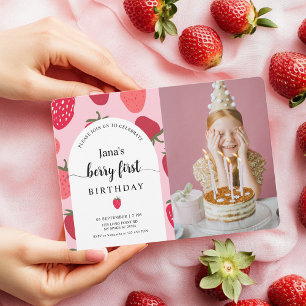 Berry mit Foto Rosa und Rote Erdbeere Geburtstag Einladung