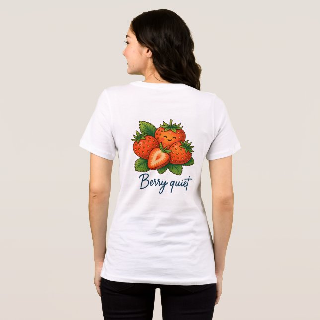 Berry Quiet Cute Strawberry Pun | Funny Fruit  Tri-Blend Shirt (Rückseite voll)