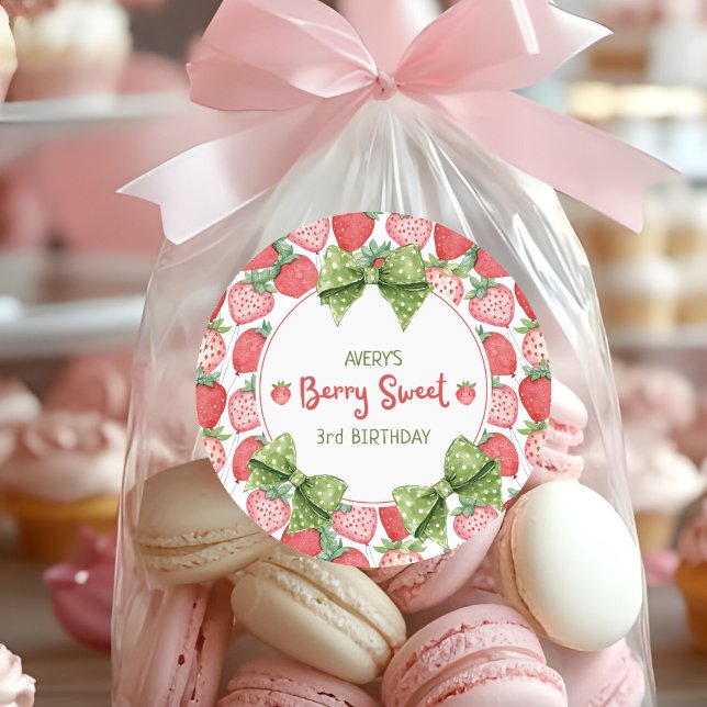 Berry Sweet 3rd Birthday Strawberry Party  Runder Aufkleber (Von Creator hochgeladen)