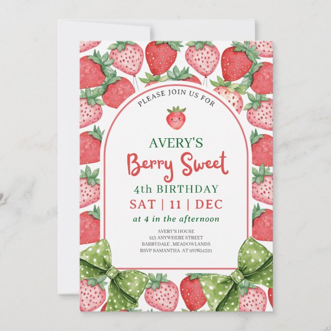 Berry Sweet 4th Birthday Strawberry Invitation Einladung (Vorderseite)