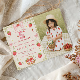 Berry Sweet 5. Geburtstag Erdbeere Einladung