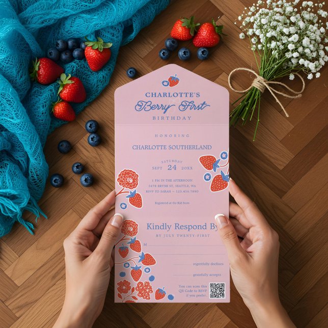 Berry Sweet Baby Shower Wilde Berries & Blume All In One Einladung (Berry Sweet Baby Shower Wild Berries & Flowers All In One Invitation)