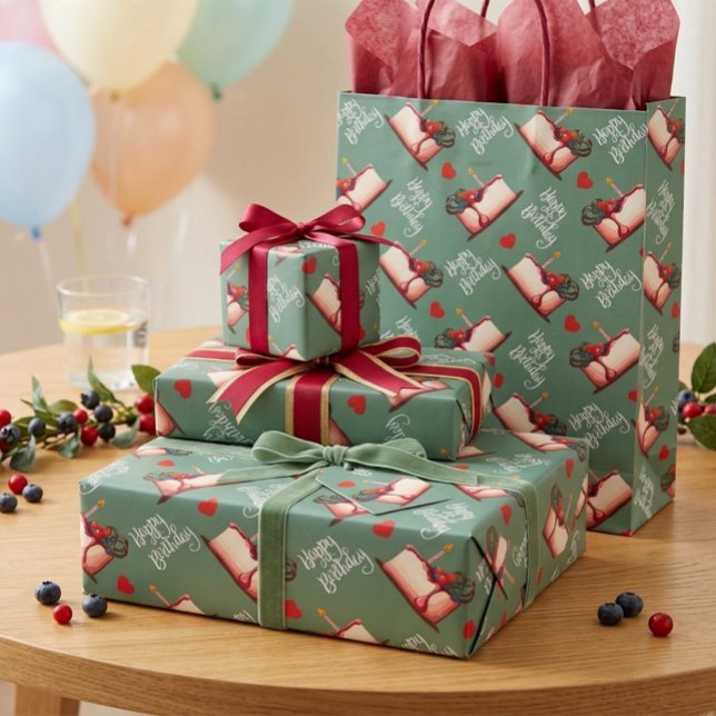 Berry Sweet Birthday Cake Pattern Wrapping Paper Geschenkpapier (Von Creator hochgeladen)
