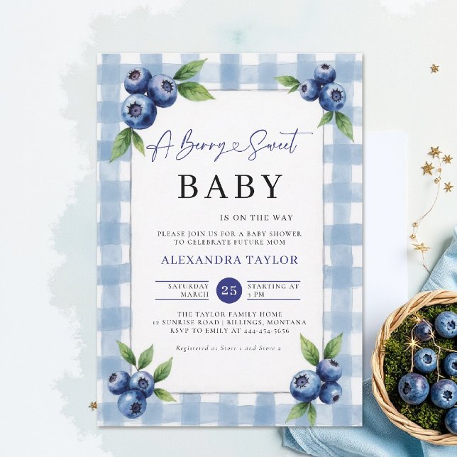 Berry Sweet Gingham Blue Farm Chic Baby Shower Einladung (berry sweet baby shower invitation boy blue blueberries rustic farmhouse cottage watercolor gingham)
