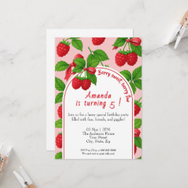 Berry Sweet Raspberry Kindergeburtstag Einladung