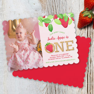 Berry Sweet Red Strawberry 1st Birthday Girl Foto Einladung