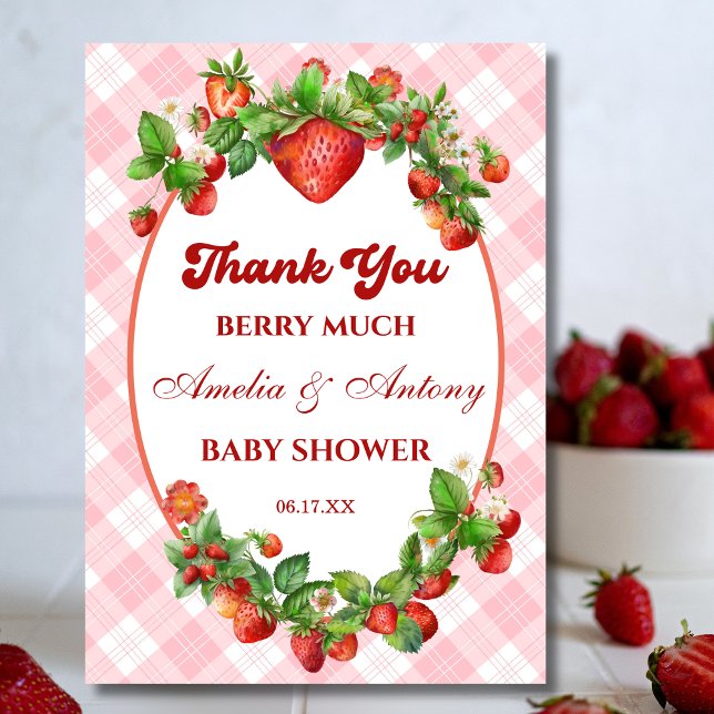Berry Sweet Strawberry Baby Shower Dankeskarte (Von Creator hochgeladen)