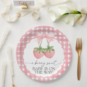 Berry Sweet Strawberry Rosa Gingham-Baby-Shower Pappteller