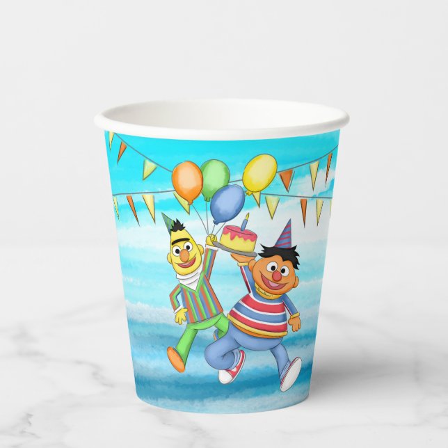 Bert und Ernie Birthday Balloons Pappbecher (Vorderseite)