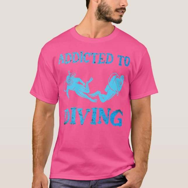Beruflicher Taucher, der sich dem Tauchen widmet T-Shirt (Vorderseite)