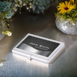 Berufliches Elegantes Modernes Silber & Schwarzes  Visitenkarten Dose<br><div class="desc">Berufliche elegante,  moderne Silber- und Black Leather Visitenkarte. Ideal für Wirtschaftsprüfer,  Rechtsanwälte,  Anwälte,  Real Anwesen Agent,  Rechtsanwälte,  Broker und Corporate Professionals.</div>