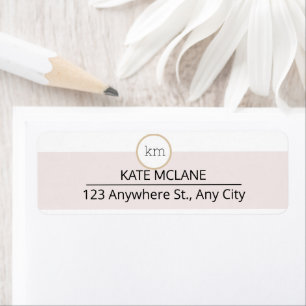 berufliches Geschäft mit rosa Ästhetik