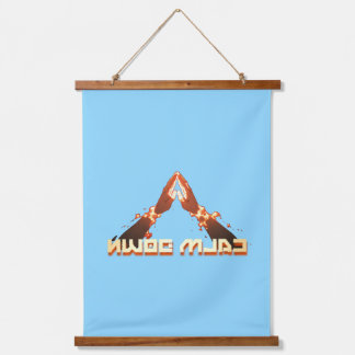 Beruhige dich! Spiegelbild-umgekehrte Typografie Wandteppich Mit Holzrahmen