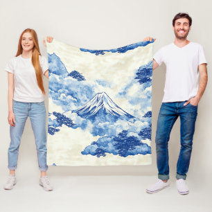 Beruhigender blauer Schneegipfel-Wolkenlandschaft Fleecedecke