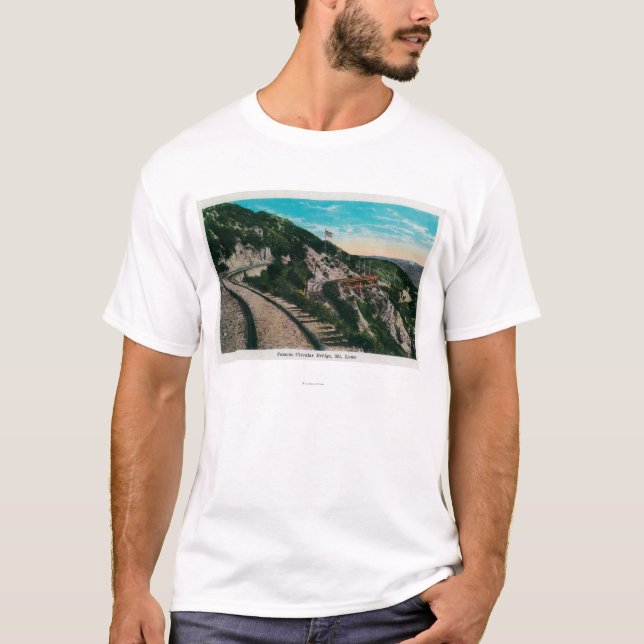 Berühmte Kreisbrücke, Mt. LoweMt. Lowe, CA T-Shirt (Vorderseite)