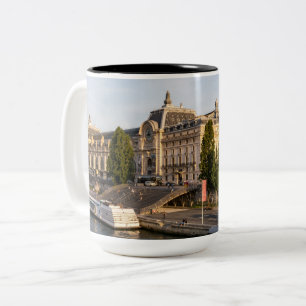 Berühmtes Musée d'Orsay - Paris, Frankreich, Europ Zweifarbige Tasse