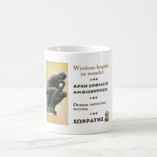 Berühmtes Zitat SOCRATES - Klugheit fängt im Tasse
