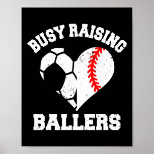 Beschäftigt mit der Erziehung von Ballspielern Fuß Poster