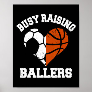 Beschäftigt mit der Erziehung von Byllers Fußball Poster