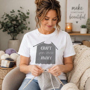 Beseitige deinen Stress durch Handwerk lustig T-Shirt