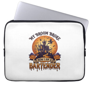 Besen Brach Barkeeper Halloween Spukhaus Hexe Laptopschutzhülle