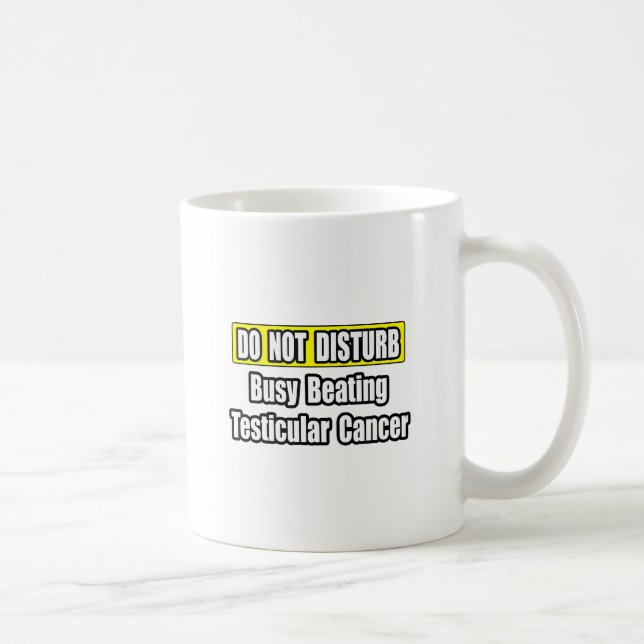 Besetzter Hodenkrebs Tasse (Rechts)