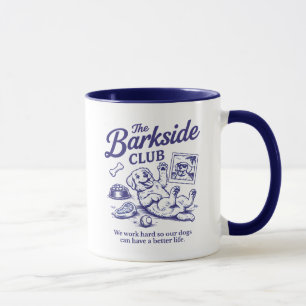 Besitzer eines lustigen Hundeclubs Süßer Hunde Lie Tasse