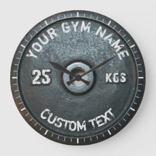Besitzer eines Vintage-Fitnessstudios oder lustige Große Wanduhr