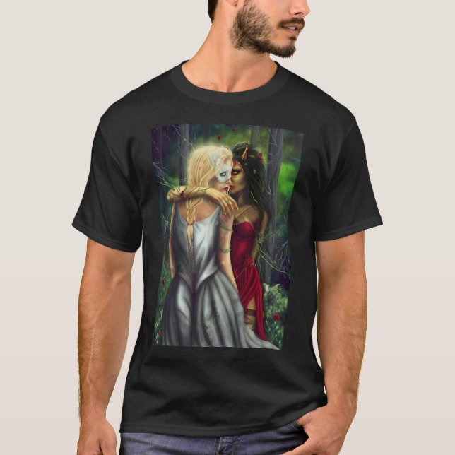 Besitzt - zwei maskierte Frauen tanzen im Wald T-Shirt (Vorderseite)