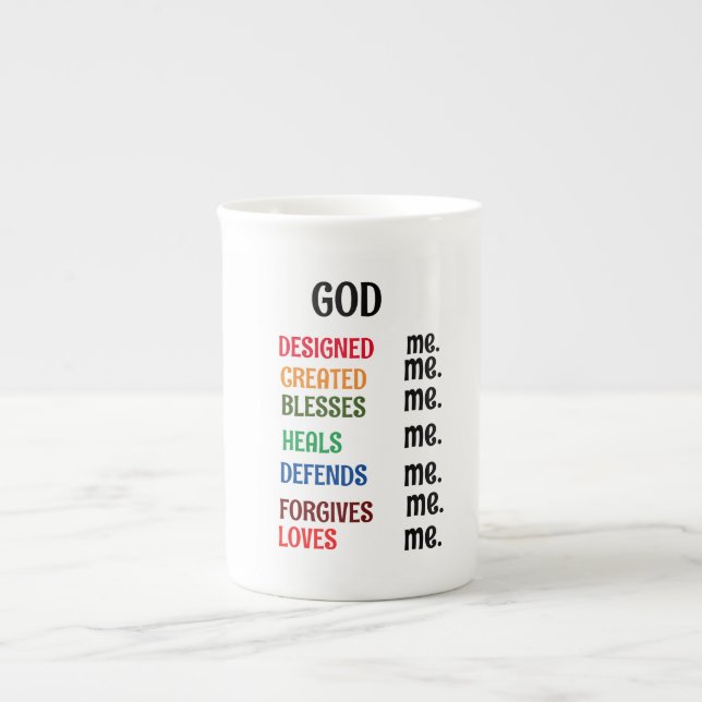 BESONDERE Tasse "GOD DESIGNEED ME" (Vorderseite)