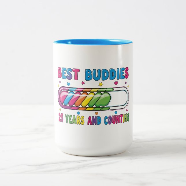 Best Buddies 25 Years and Counting Zweifarbige Tasse (Mittel)