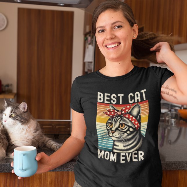 Best Cat Mom Ever - Cute Kitten Design T-Shirt (Von Creator hochgeladen)