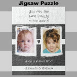 Best Daddy 2 Fotos fügen die Namen white grau hinz Puzzle<br><div class="desc">Jigsaw Puzzle Geschenkidee für den besten Papa der Welt. Warum nicht das Puzzle rahmen,  wenn es zusammengestellt wurde. Fügen Sie 2 Fotos und Kindernamen hinzu. Hugs & Kisses von den Kindern. Weiß und Grau.</div>