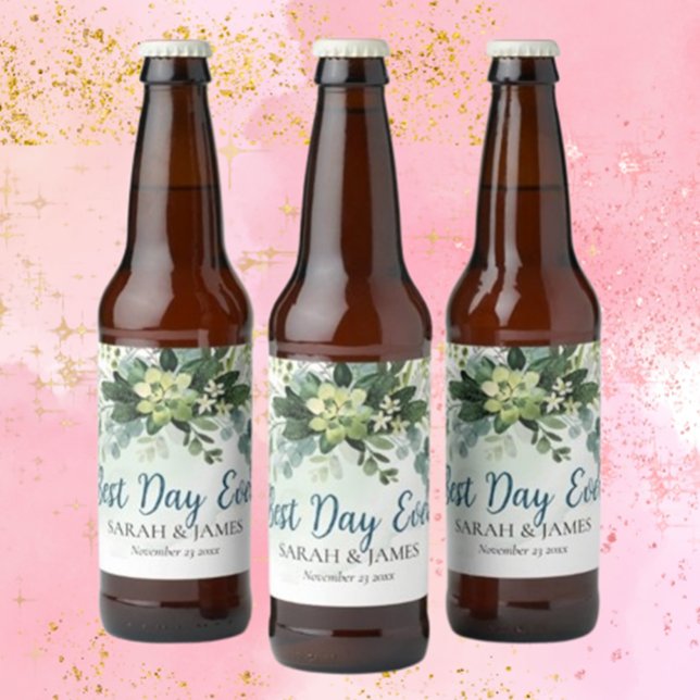 Best Day Ever Succulent Wedding Floral Botanical  Bierflaschenetikett (Elevate your wedding with our Soft Green Succulent beer bottle label, featuring beautiful botanical )