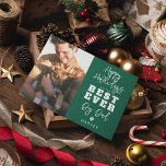 Best Ever Hund Vater | FOTO Feiertagskarte<br><div class="desc">An dieser Weihnachtszeit feiern wir unsere vierbeinigen besten Freunde und die Menschen, die sie bedingungslos Liebe haben. Karo aus unserer "Happy Howlidays" Karte, personalisiert mit dem Namen deines Nachwuchses und einem beliebten Foto. Ideal, um den weltbesten Hundevater zu schenken! Mit einem zusätzlichen Pfotendruck zum Siegel des Deals, ist dies nicht...</div>
