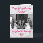 Best Friends Besties BESTE FREUNDIN Geburtstag Hin Karte<br><div class="desc">Deine Liebe bekommt diese Karte zum Geburtstag! Personalisieren Sie,  indem Sie ein Foto von Ihnen und Ihrem besten Freund und die Namen Ihrer Wahl. Ein weißes Rosenhintergrundmuster und ein Herz aus kleineren Herzen runden das Design ab. Die besten Freunde für immer!!</div>