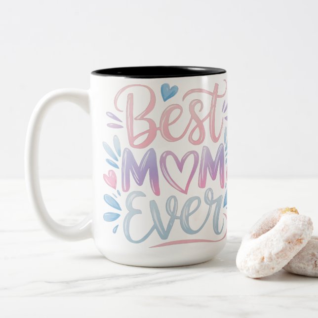 Best Mom Ever Modern Script Pastel Gradient Heart Zweifarbige Tasse (Mit Donut)