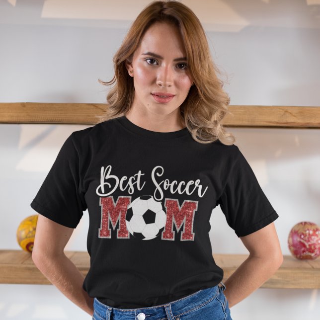 Best Soccer Mom cute bright Red text T-Shirt (Von Creator hochgeladen)