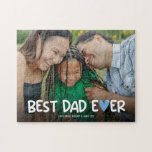 Best Vater Ever Fun Family Foto Puzzle<br><div class="desc">Modernes Familienbilderpuzzle mit einem gedruckten Foto,  das Sie durch Ihr eigenes ersetzen können,  dem niedlichen Sprichwort "Bester Papa je",  das ein blaues Herz in das typografische Design einbindet,  und den Namen,  von wem es stammt.</div>