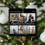 'Beste Bestie' Freunde Keepake Foto Collage halten Keramikornament<br><div class="desc">Lass einer Freundin,  wie viel sie dir mit diesem Sake Geschenk Foto Collage Weihnachtsschmuck bedeutet. Design beinhaltet 6 Ihrer Lieblingsbilder von Ihnen und Ihrem besten Freund,  Skripttext,  der 'Besteste Bestie',  Namen/s und Jahr lautet.</div>