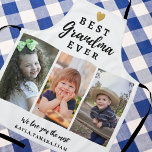 Beste Oma je Grandkids 3 FotoCollage Schürze<br><div class="desc">Die Foto-Collage-Schürze mit Bildern ist ein einzigartiges Oma-Geschenk für die beste Oma aller Zeiten. Personalisieren Sie sich mit den Namen der Enkel.</div>