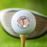 Beste Oma nach Par Foto Golfball<br><div class="desc">Ein lustiger, individueller Foto-Golfball für eine Golfer-Großmutter. "Beste Oma von Par" und die Namen ihrer Enkel umkreisen ihr Foto. Sie können "Oma" personalisieren, wie auch immer sie angesprochen wird ("nana", "grammy", etc.).</div>