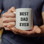 Bester Vater je | Fett Moderner Text und Foto Kaffeetasse<br><div class="desc">Diese moderne Schwarz-Weiß-Tasse für den Vatertag sagt "Bester Vater je" in fett gedruckter,  männlicher schwarzer Typografie und zeigt auch Ihr liebstes persönliches Foto.</div>