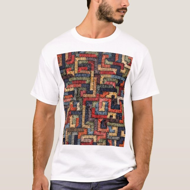bestickte geometrische, ethnische Textur T-Shirt (Vorderseite)