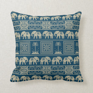 bestickter Elefant Kissen