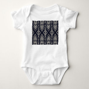 Besticktes Ikat-Gewebe: Ethnisches Eleganz. Baby Strampler