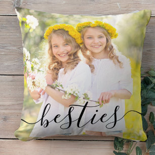 Besties 2 Foto Schwarze Schrift-Overlay Kissen