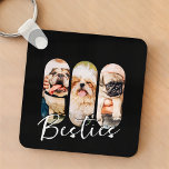 Besties Pet Simple Modern Playa Drei Foto Schlüsselanhänger<br><div class="desc">Dieses einfache und moderne Design besteht aus einer modernen,  einfachen,  spielerischen Schrift-Typografie. Fügen Sie benutzerdefinierte Fotos Ihrer Hauskatze,  Ihres Hundes oder Ihrer Vögel hinzu.</div>